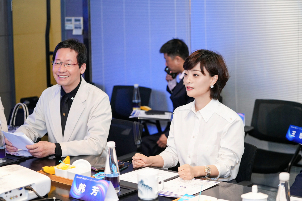 情系兩枝 共創(chuàng)未來(lái) │ 香港理工大學(xué)、浙江大學(xué)、浙江大學(xué)-香港理工大學(xué)聯(lián)合中心交流活動(dòng)圓滿(mǎn)舉辦